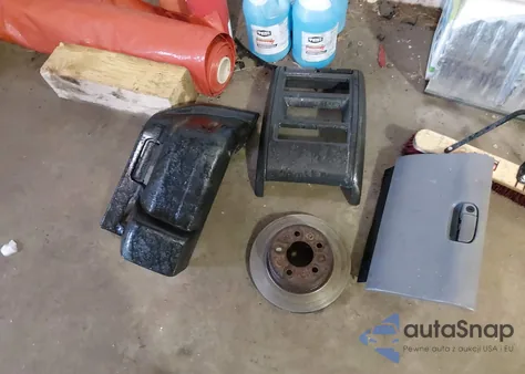 1998 Jeep Cherokee Classic/Sport from USA, damaged, VIN 1J4FJ68S1WL241678